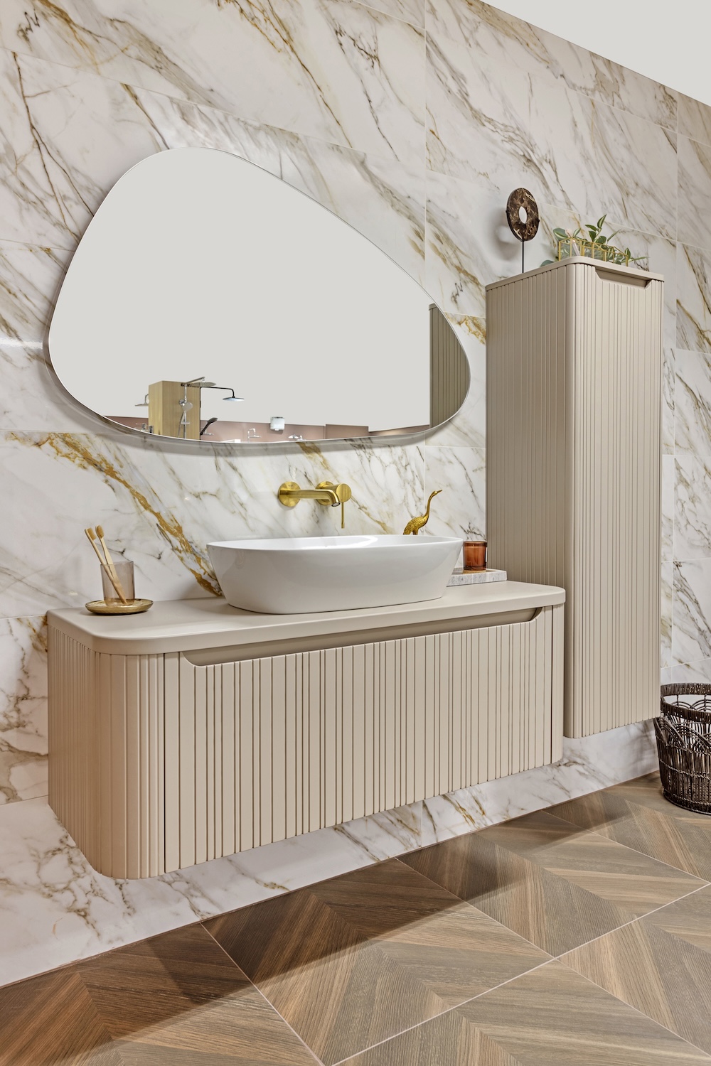 FotoZo haal je een marmer-chique look in je badkamer